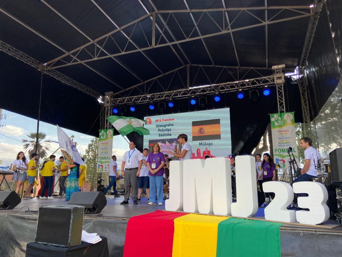 Festival con otros países