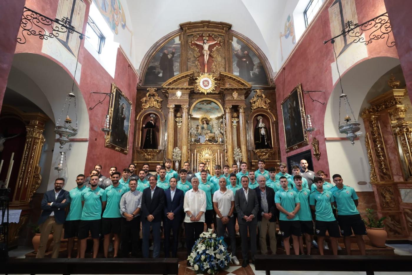 El Málaga se encomienda a la Divina Pastora de las Almas al inicio de la temporada futbolística 
