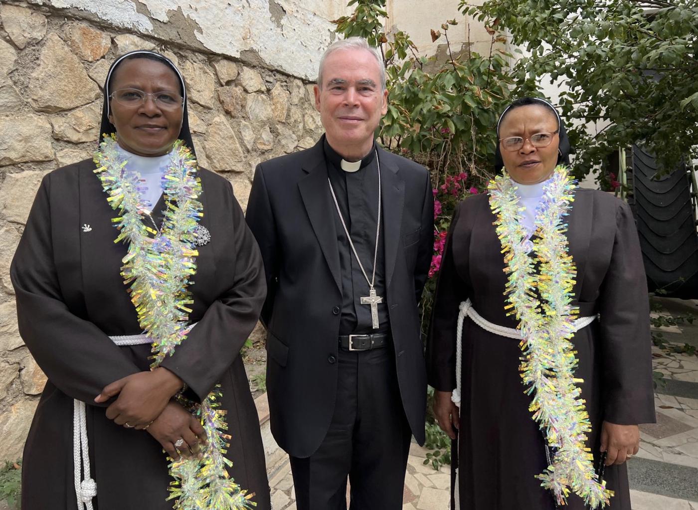 Dos clarisas de Antequera celebran sus bodas de plata como religiosas