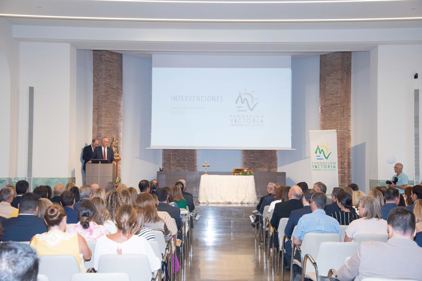 El alcalde de Málaga, Francisco de la Torre, en la apertura de curso 2023-2024 de Fundación Victoria-Colegios Diocesanos