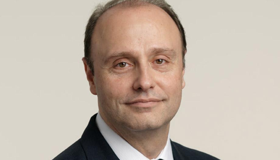 José Carlos González: «Muchos jóvenes se alejan de la fe porque piensan que Dios y ciencia están enfrentados»