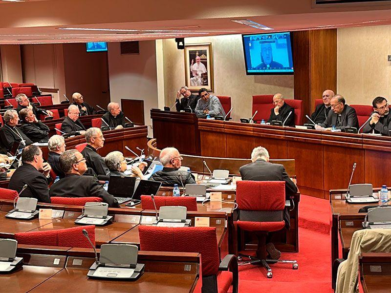 Asamblea Extraordinaria de la CEE centrada en la cuestión de los abusos sexuales cometidos por miembros de la Iglesia