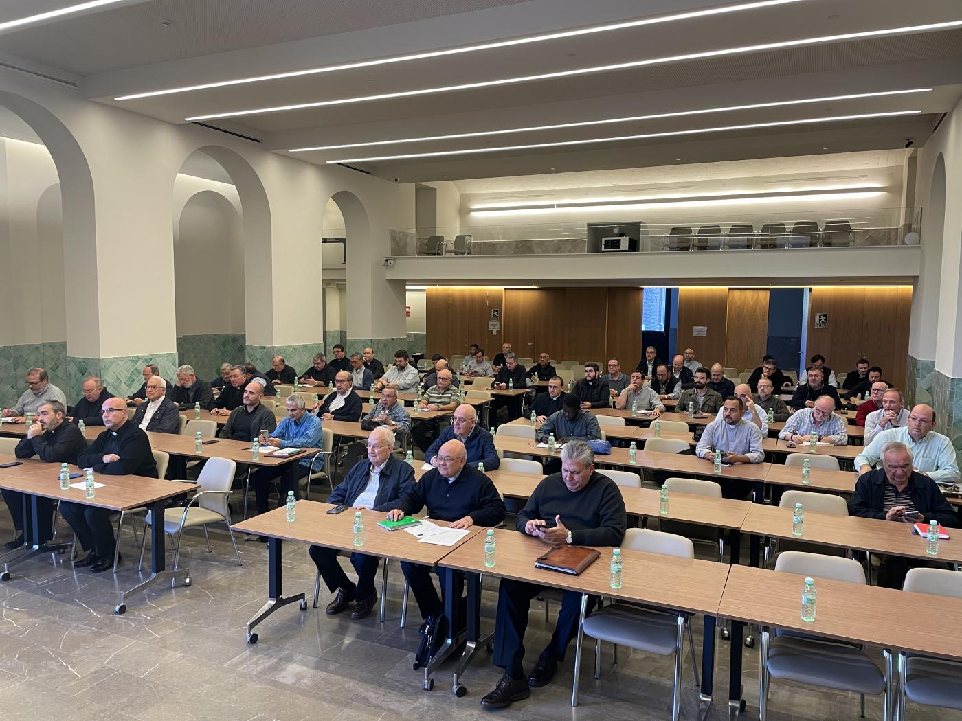 Mons. Argüello: «En el cambio de época se remueven los pilares de lo humano»