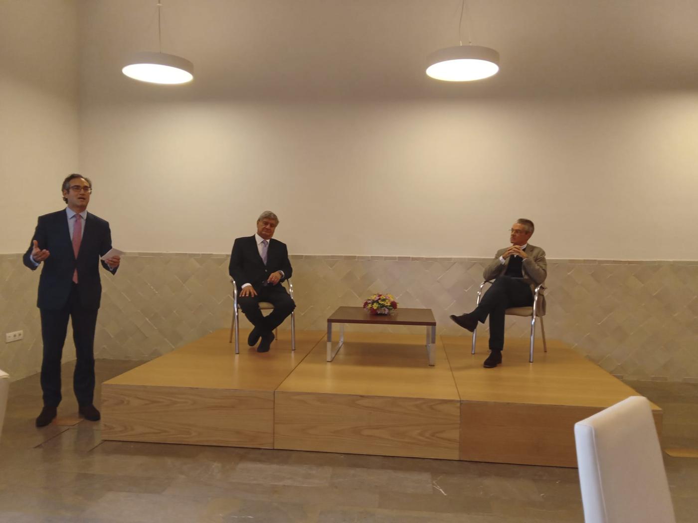 Raúl Diez Canseco, en "Testimonios sobre educación"