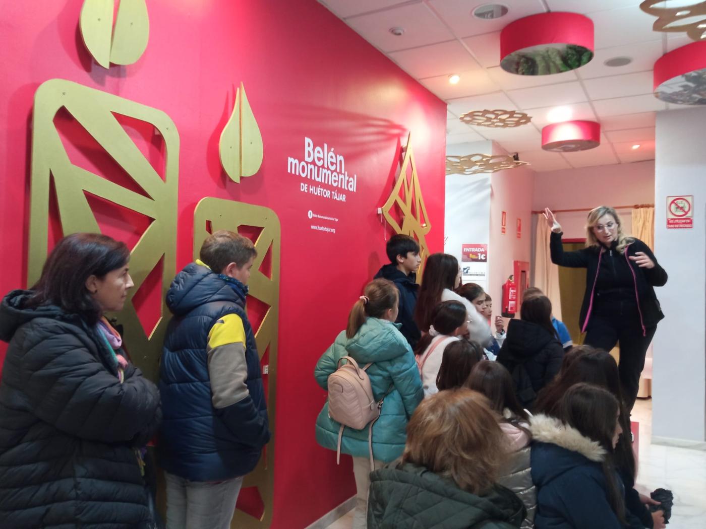 Los adolescentes de Álora siguieron la Estrella