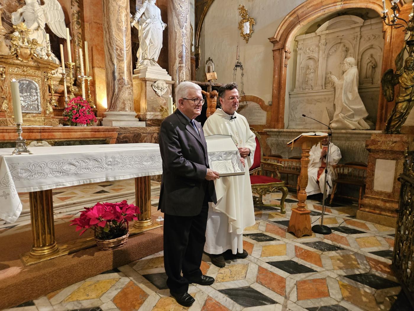 El periodista Rafael Contreras recibe el premio Cardenal Herrera