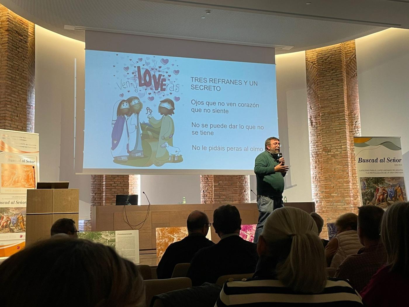 Málaga acoge las jornadas nacionales de Catequesis y recibe el nuevo Catecismo de Adultos