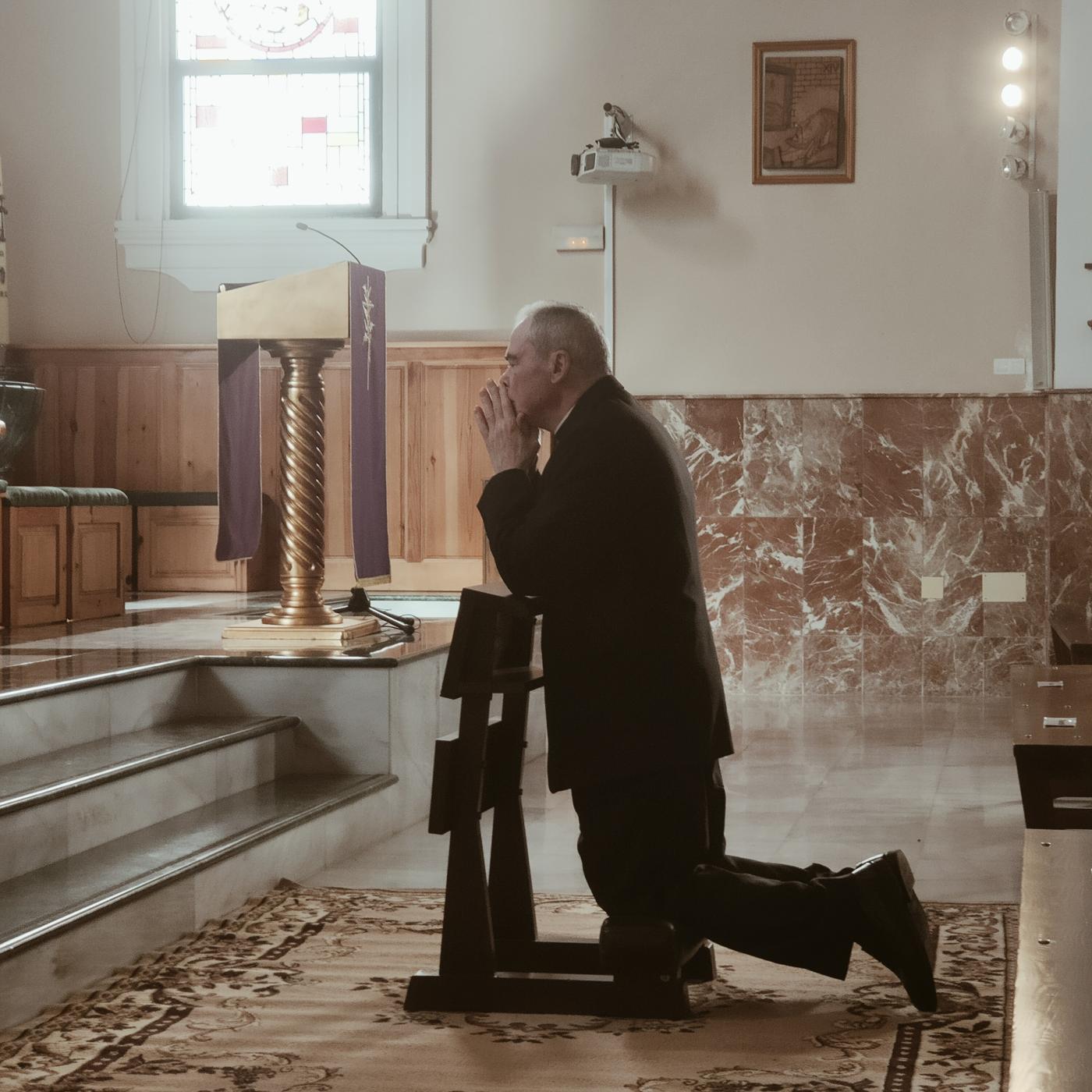 Visita Pastoral a la parroquia de Nuestra Señora del Carmen de Fuengirola // M. DÍAZ