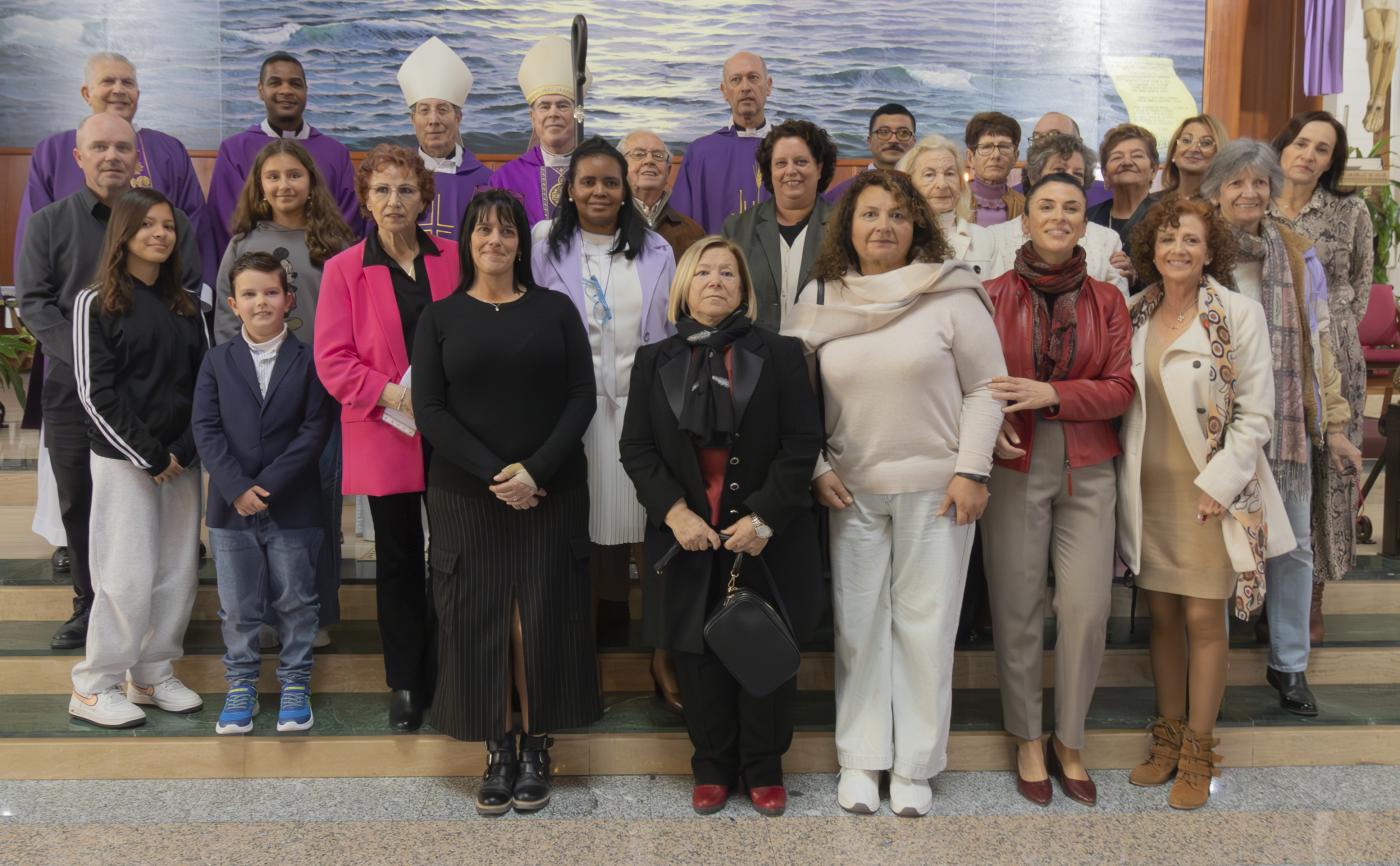 Los niños de Benalmádena preguntan al Sr. Obispo en su Visita Pastoral