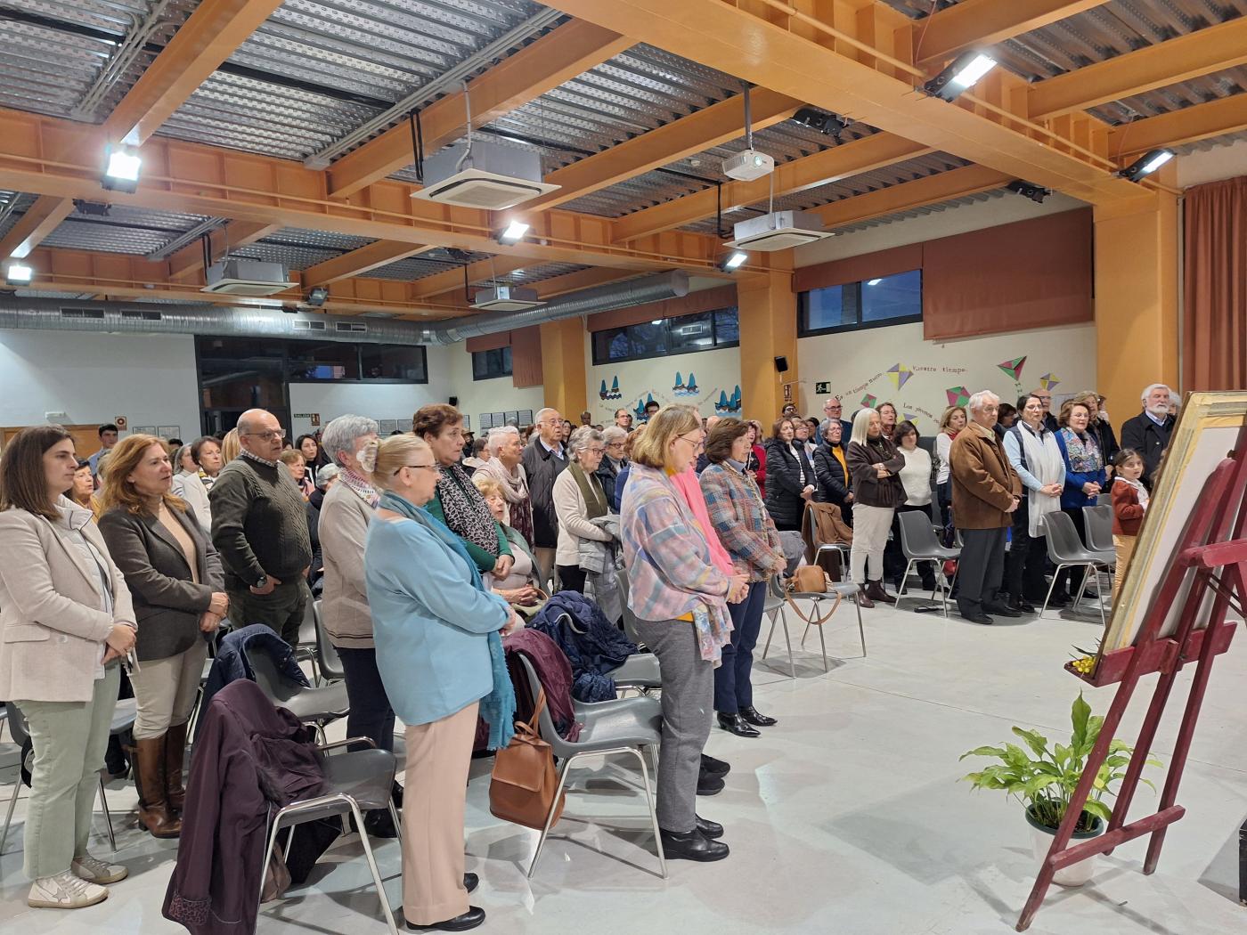 El Sr. Obispo visita a la Institución Teresiana