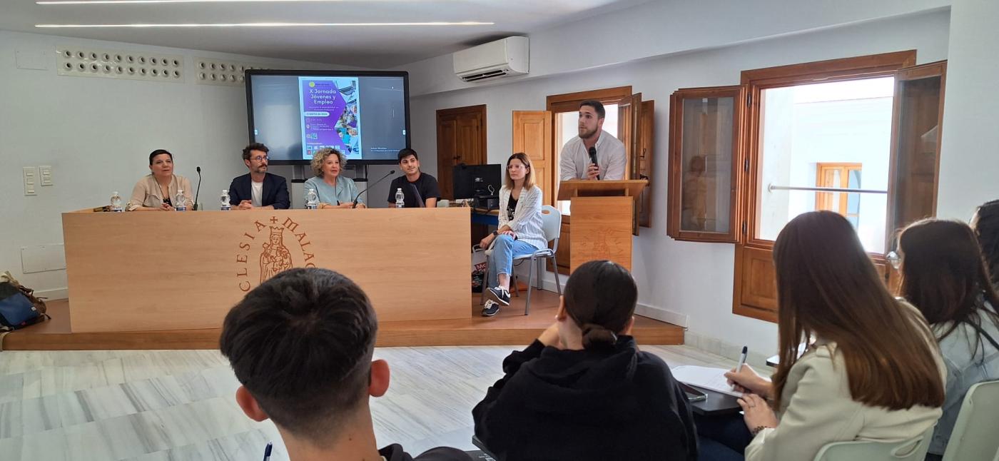 Las Adoratrices acercan el empleo a los jóvenes