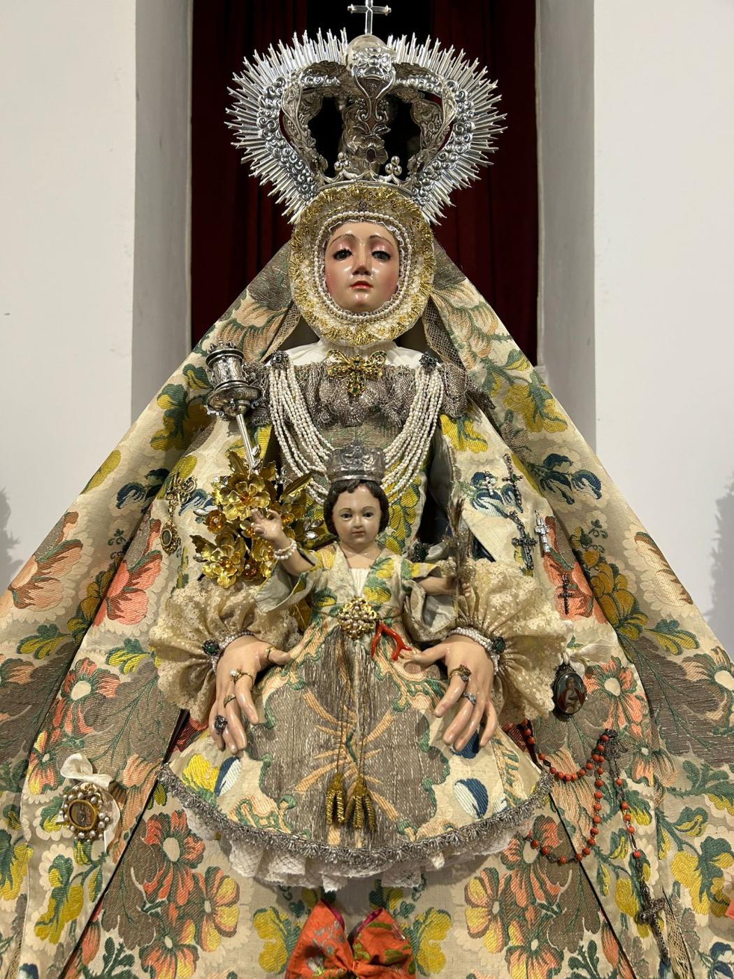 Antequera celebra la cruz y la salud