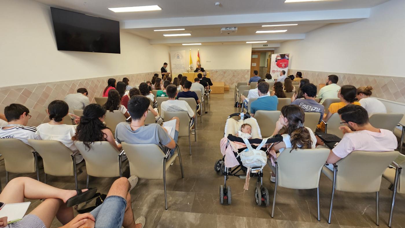 Conferencia de Mons. Luis Argüello, presidente de la CEE, en Casa Diocesana Málaga