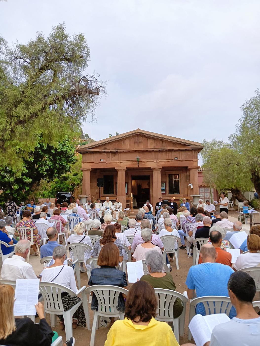 Oración ecuménica en septiembre de 2024 en la iglesia anglicana de San Jorge