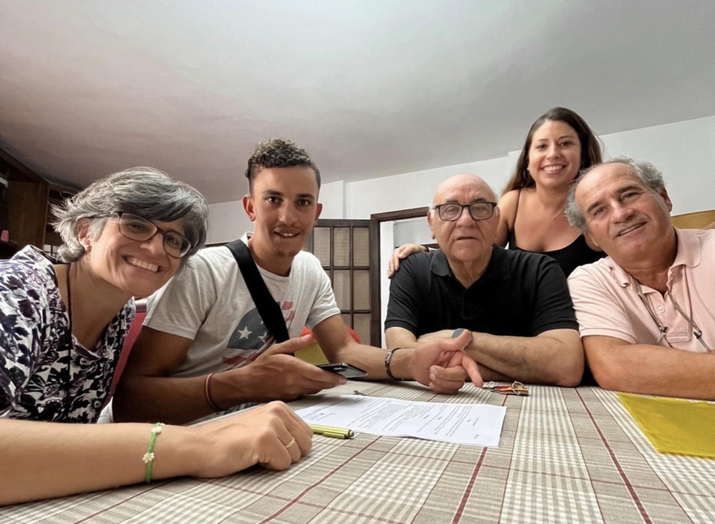 «Cristo está llamando a nuestra puerta»