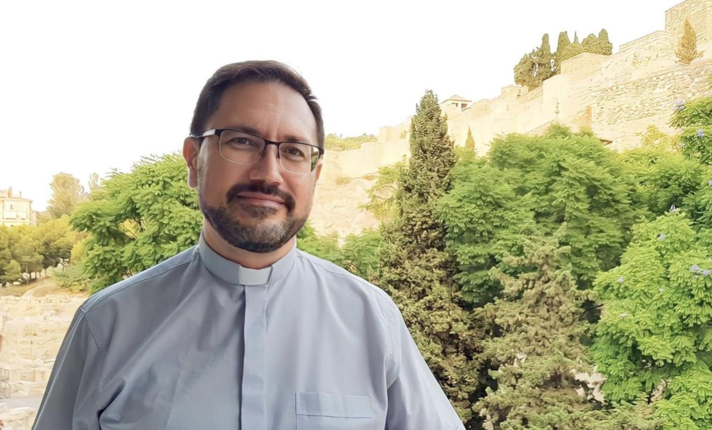 El sacerdote Francisco Castro en las LVI Jornadas de Teología de Salamanca