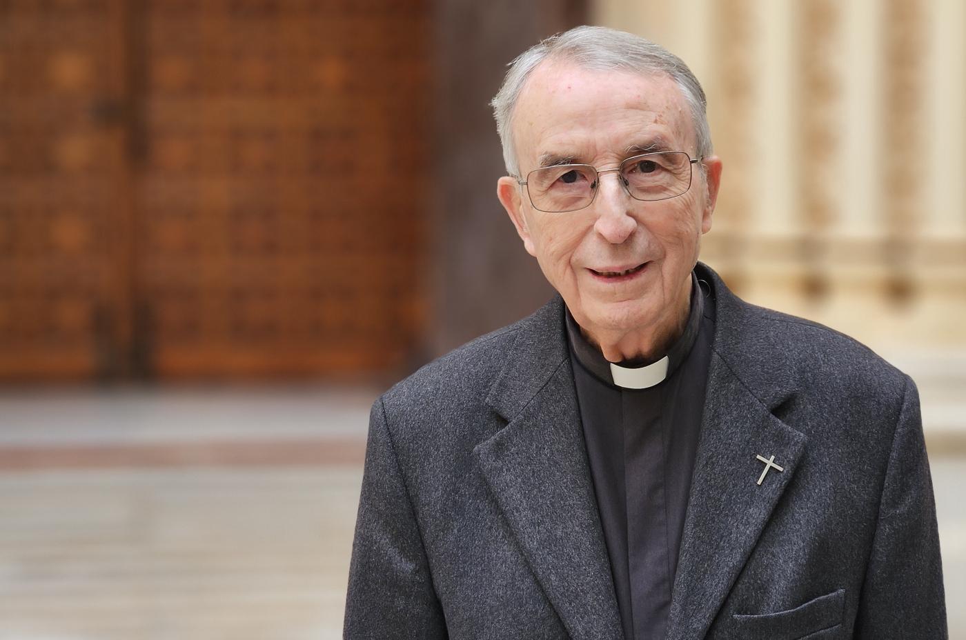 Núñez de Castro: «El embrión nos recuerda que lo esencial es invisible a los ojos»