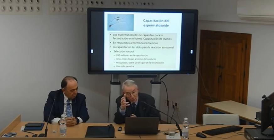 Núñez de Castro: «El embrión nos recuerda que lo esencial es invisible a los ojos»