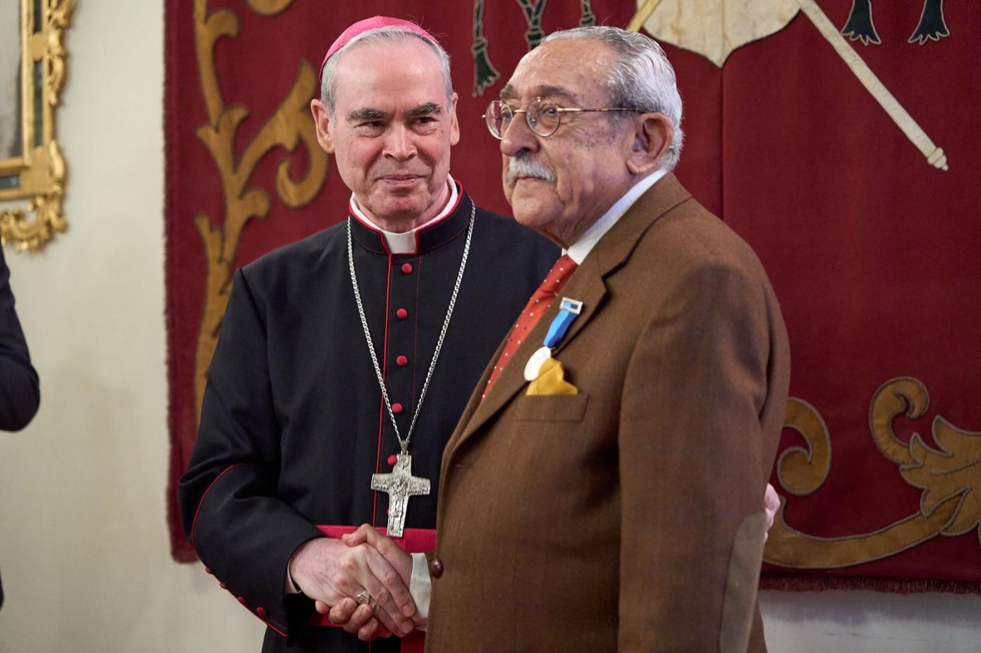 Antonio Romero: «El Archivo Histórico Diocesano está muy bien conservado»