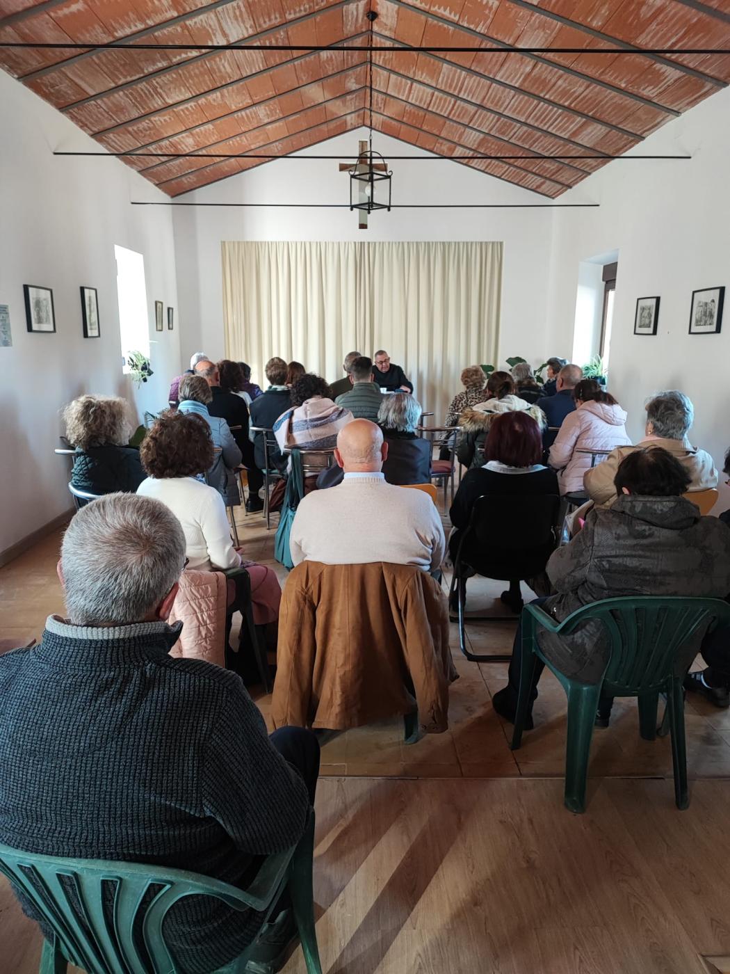 Villanueva del Rosario y Villanueva del Trabuco comienzan el Adviento rezando juntas