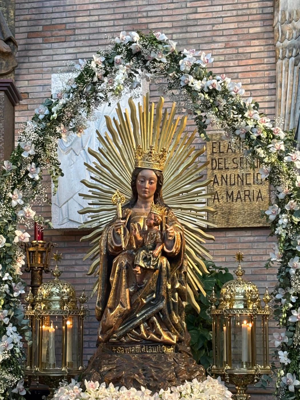 La Virgen en la parroquia de San Gabriel