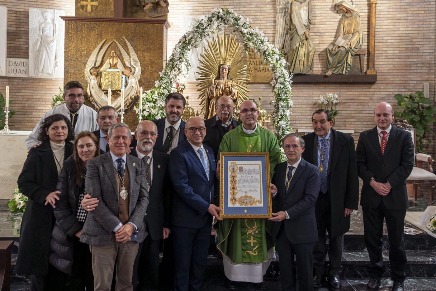 La Virgen en la parroquia de San Gabriel