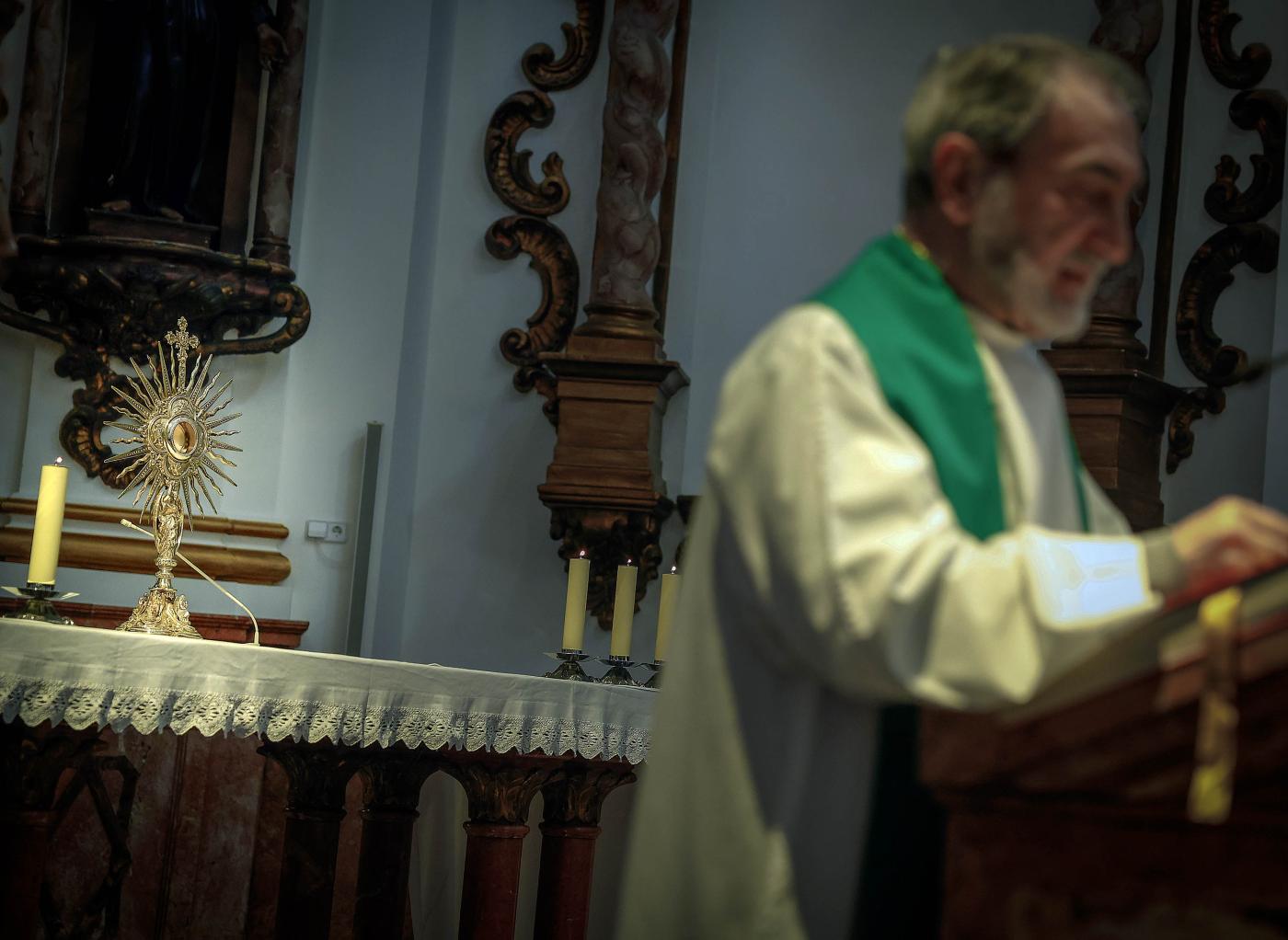 El arciprestazgo de San Cayetano peregrina a la Catedral por el Jubileo