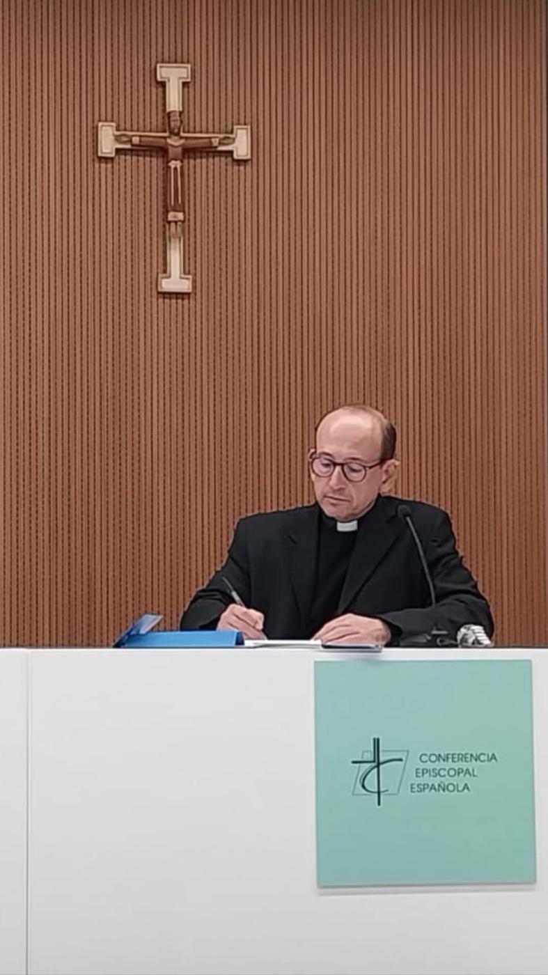 El delegado de Liturgia participa en las jornadas diocesanas de Sevilla