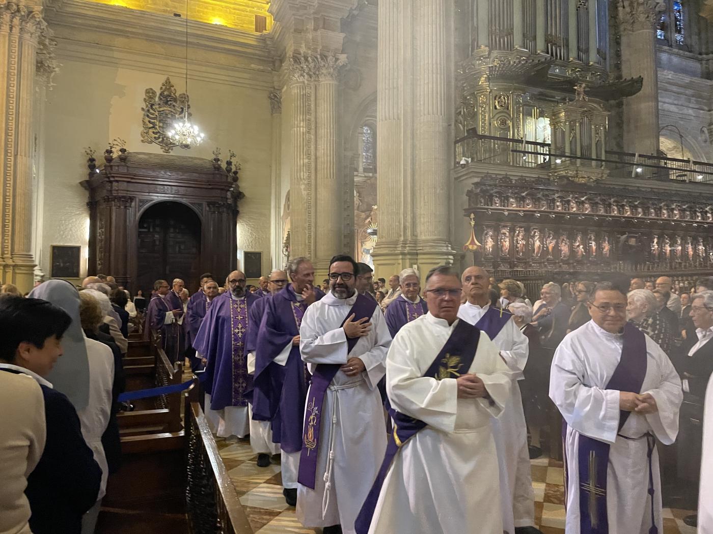 Mons. Pérez: «Francisco supo amar a la Iglesia y supo entregarse por la Iglesia»