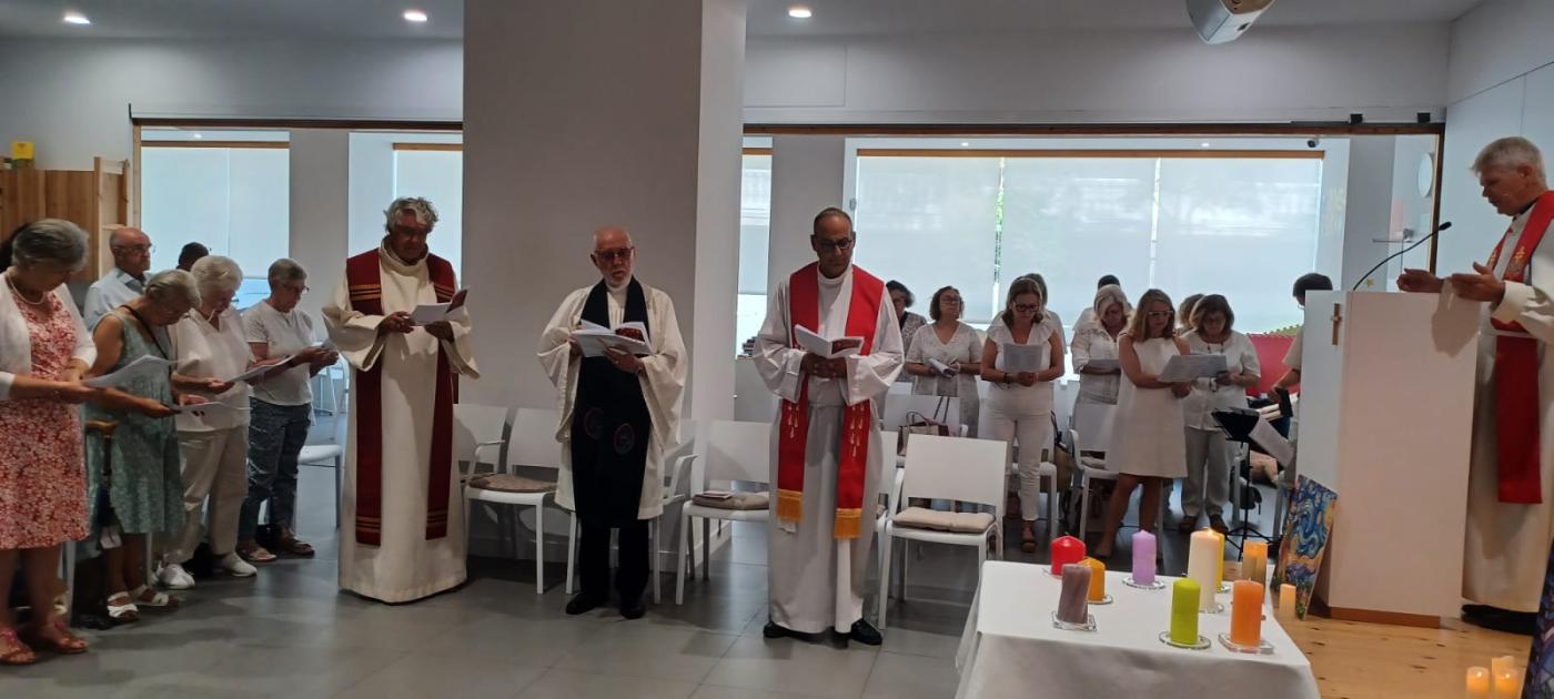 Vigilia Ecuménica de Pentecostés celebrada en la Iglesia Evangélica Luterana de Finlandia, en la localidad malagueña de Los Boliches.