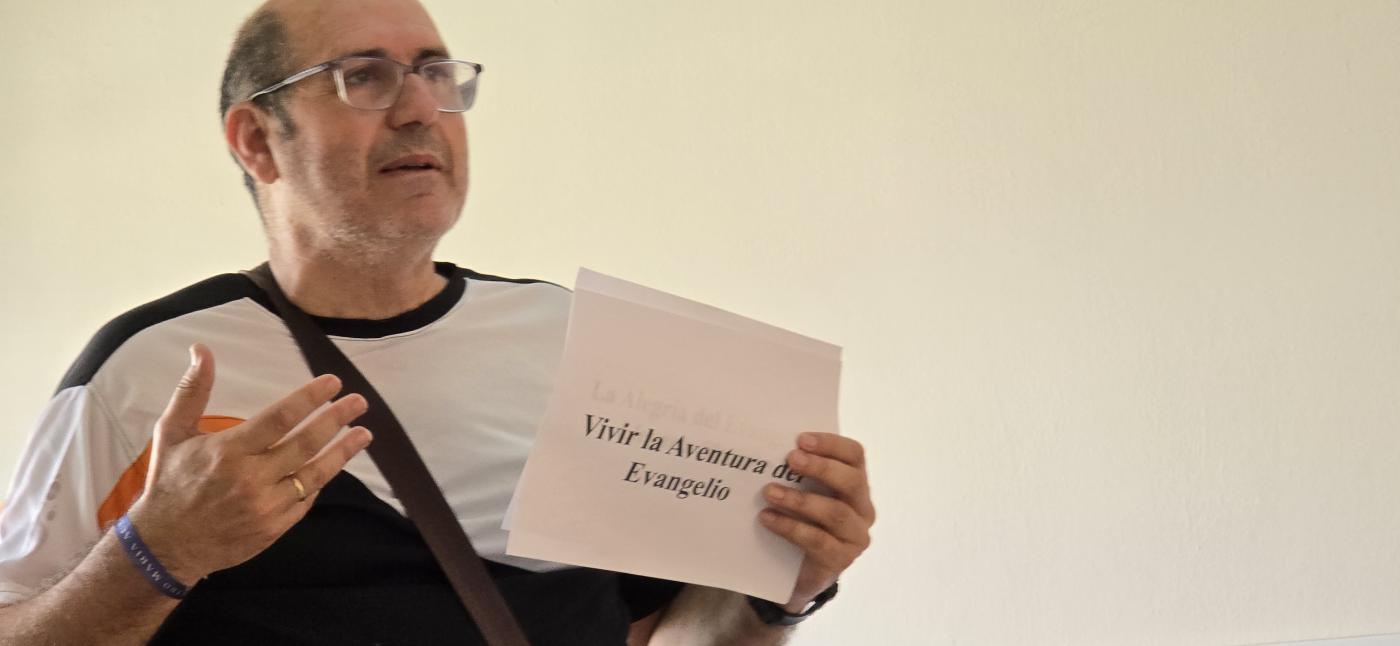 Los laicos comparten una mañana de testimonios, formación, oración y vida