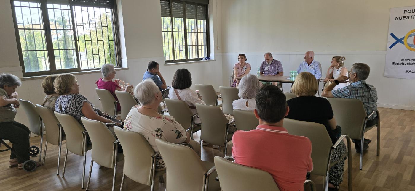 Los laicos comparten una mañana de testimonios, formación, oración y vida