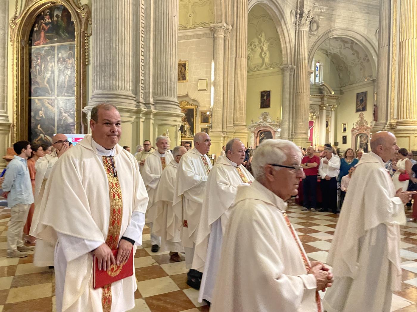 Ordenación sacerdotal de Antonio del Río y José Ignacio Postigo en la Catedral de Málaga // E. LLAMAS