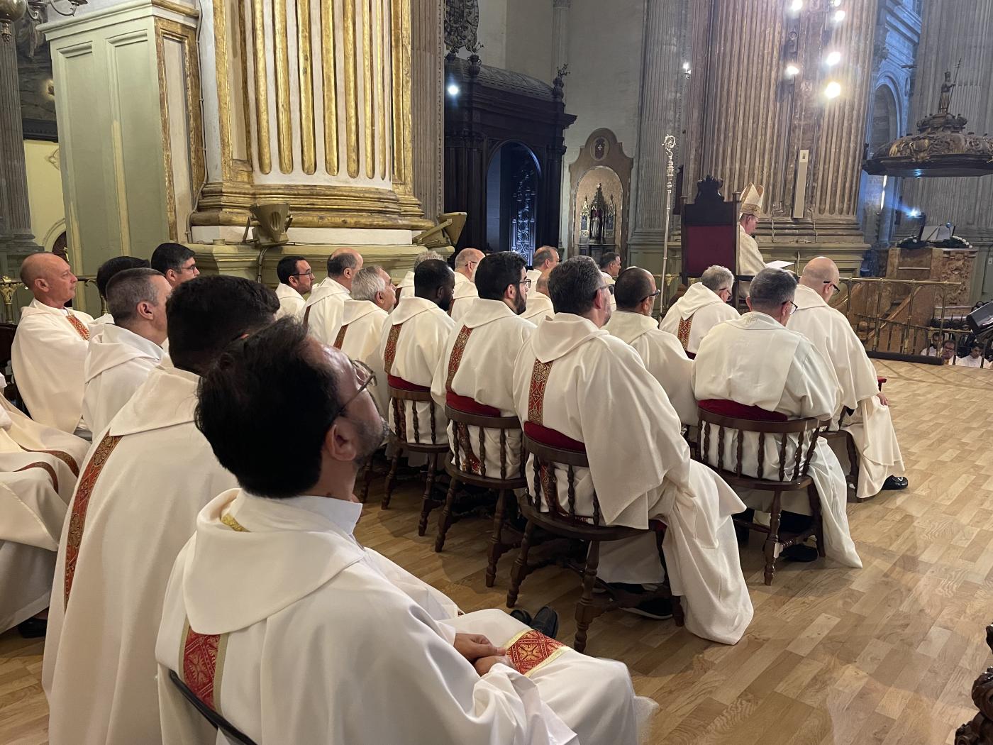 Ordenación sacerdotal de Antonio del Río y José Ignacio Postigo en la Catedral de Málaga // E. LLAMAS