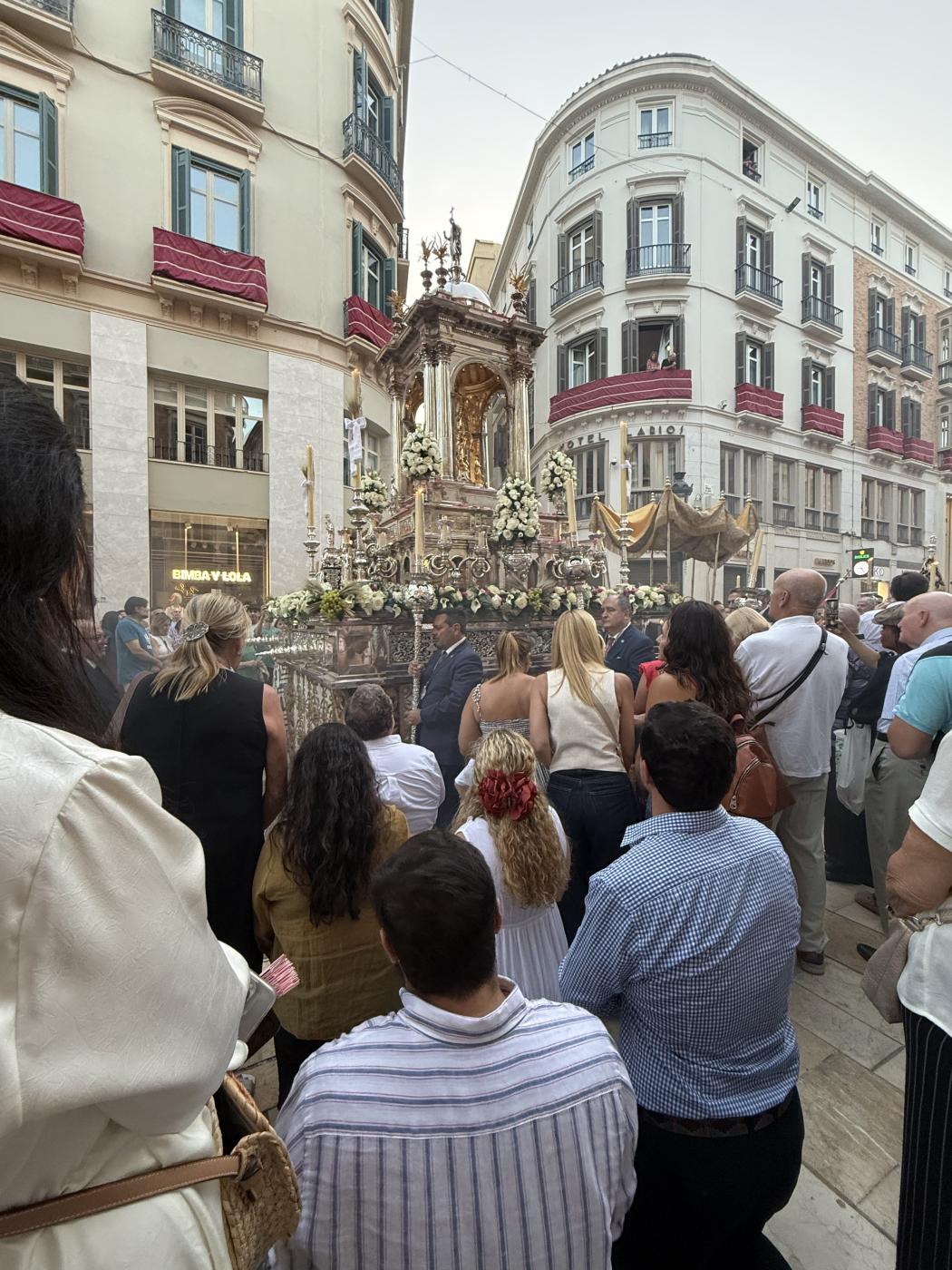 Imágenes de la procesión del Corpus Christi por las calles de Málaga