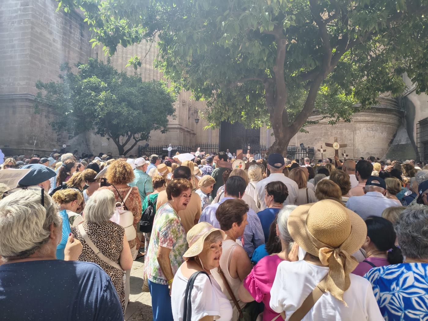 El «júbilo jubilar» llega a los fieles de Fuengirola-Torremolinos y Archidona-Campillos