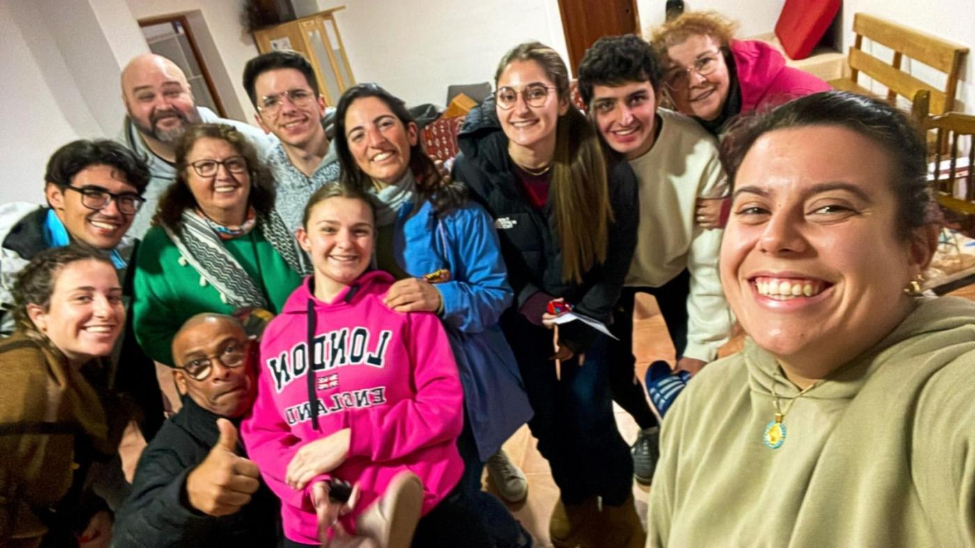 12 jóvenes y responsables parten a Colombia para vivir la experiencia misionera diocesana