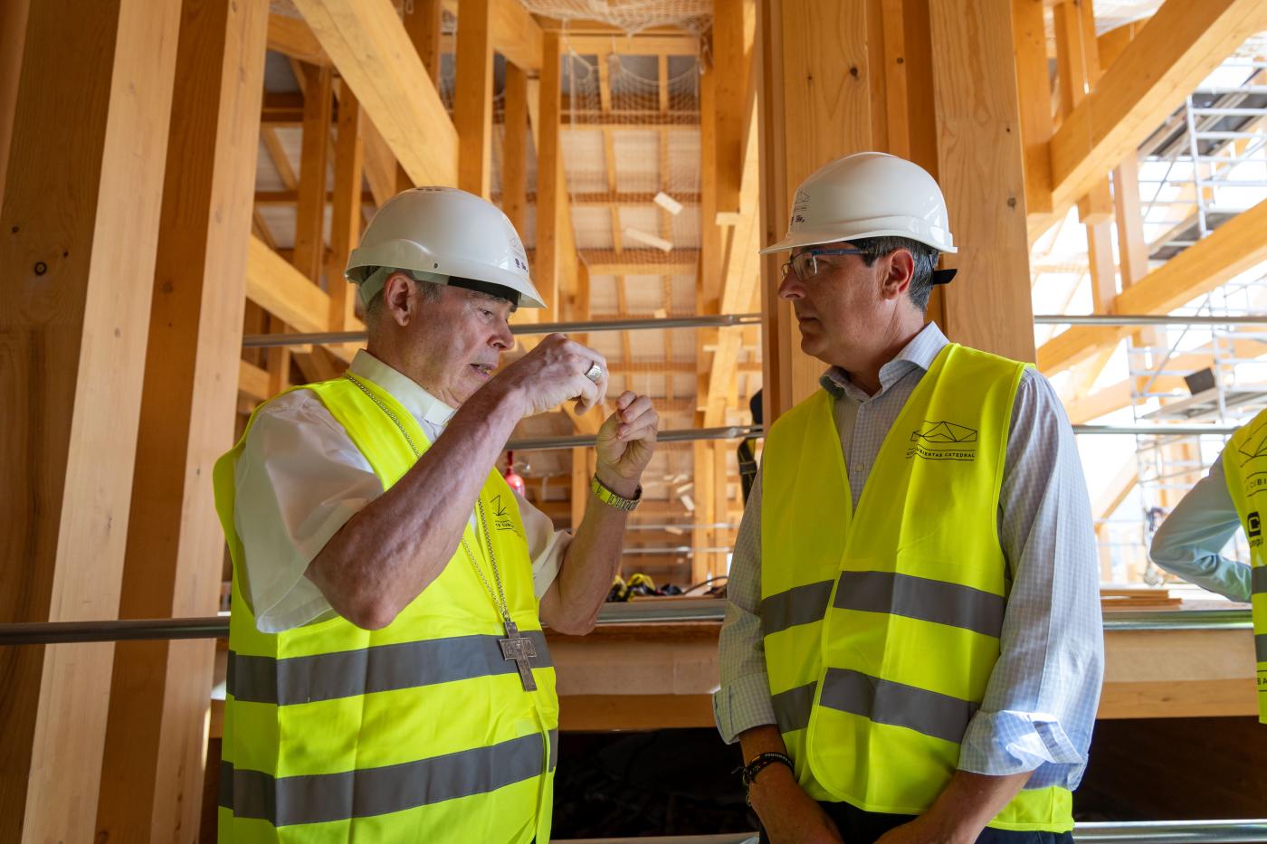 Visita a las obras de las cubiertas de la Catedral de la Diputación Provincial y Fundación Unicaja