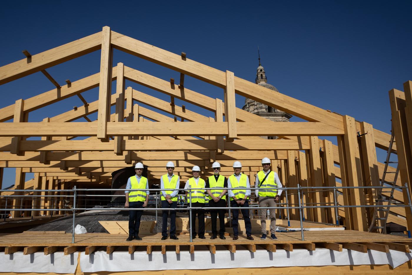 Visita a las obras de las cubiertas de la Catedral de la Diputación Provincial y Fundación Unicaja