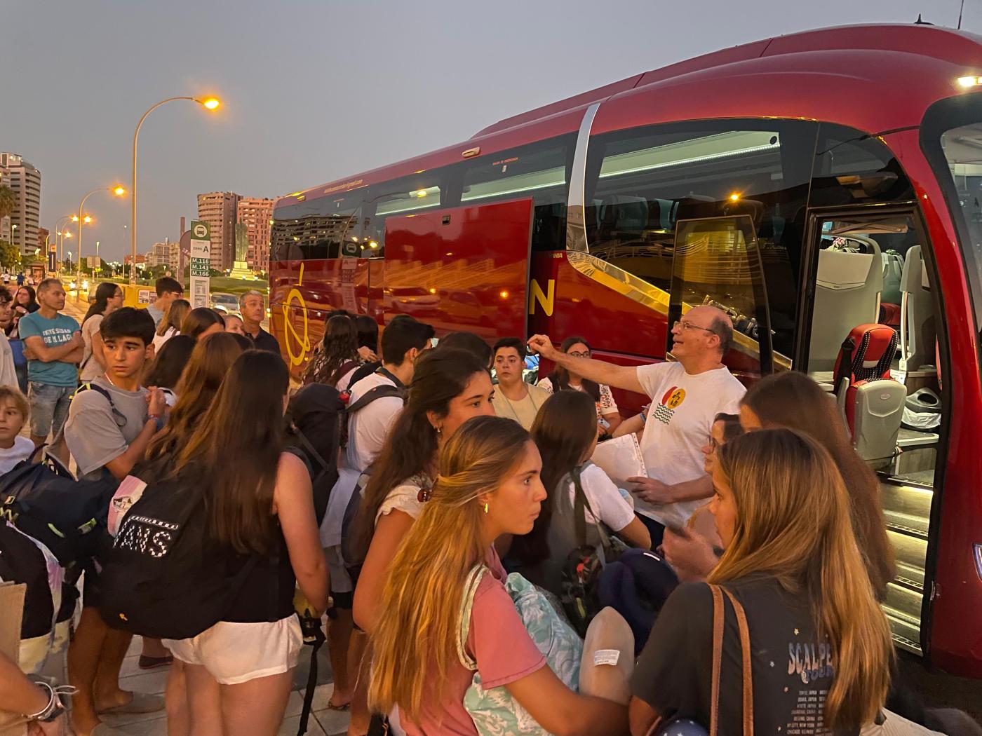 Papa León en Tor Vergata: «Sois la sal de la tierra y la luz del mundo. Llevad esta alegría a todos los países»