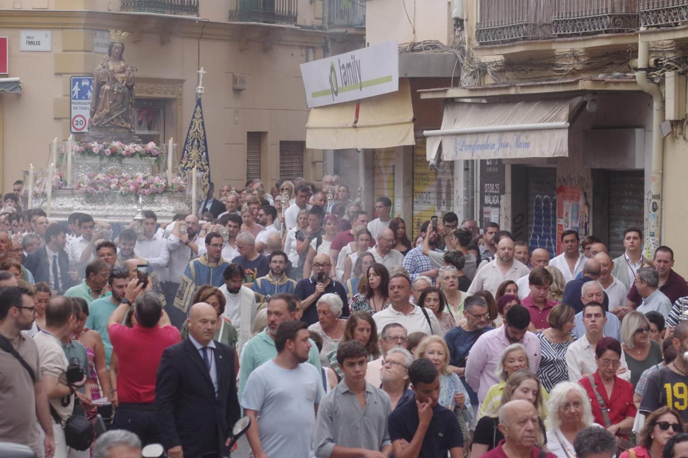 Bajada de Santa María de la Victoria a la Catedral