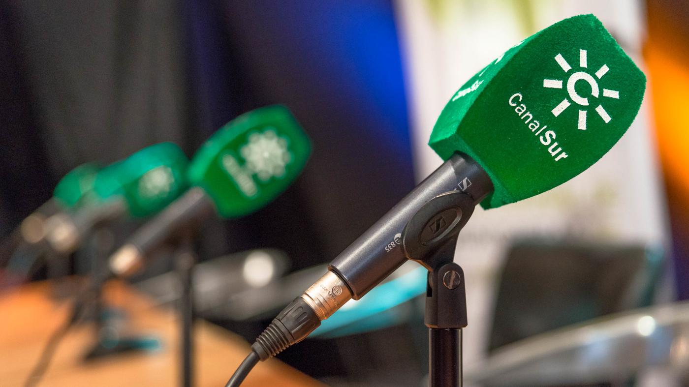 Mons. Satué en Canal Sur Radio: «Criminalizar a los inmigrantes es un pecado grave»