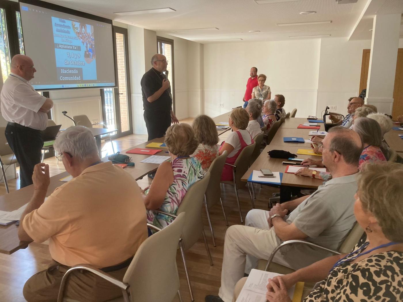 Mons. Satué a los mayores: «En la fe no hay edad. Adelante»