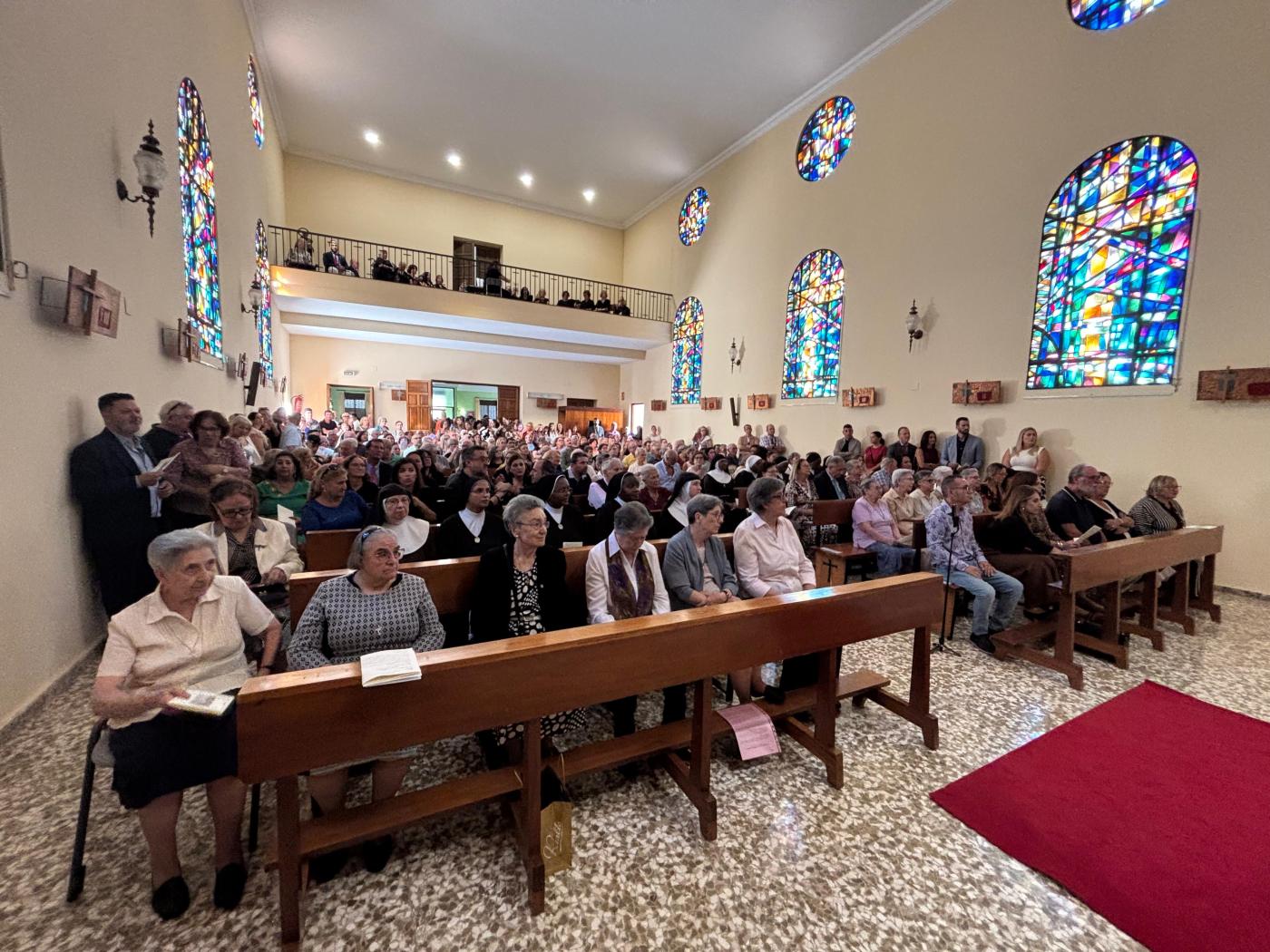 «No hagáis esperar a nadie que llame a vuestra puerta»