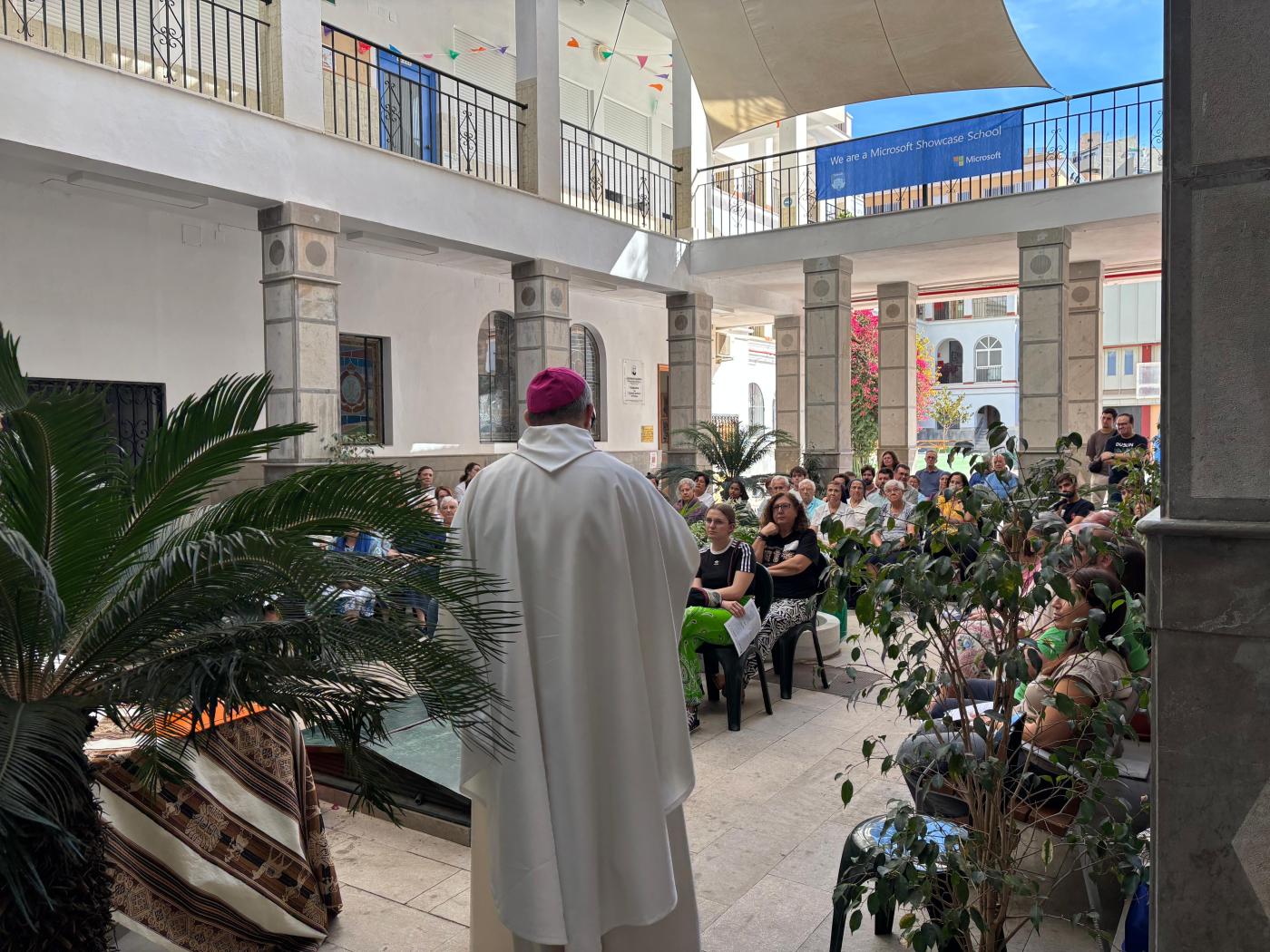 Testimonio y música en el Encuentro Diocesano Misionero