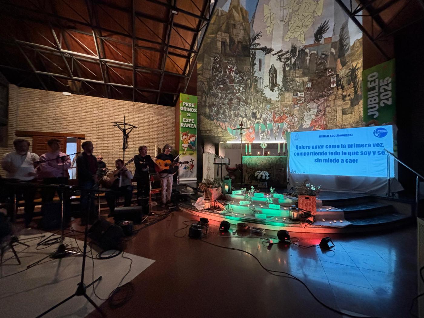 Los Músicos Católicos hicieron vibrar a los participantes en la vigilia de música y oración por la paz