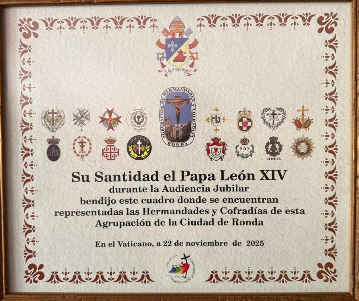 Cuadro bendecido por el Papa en el que se encuentran representadas las cofradías de la ciudad de Ronda