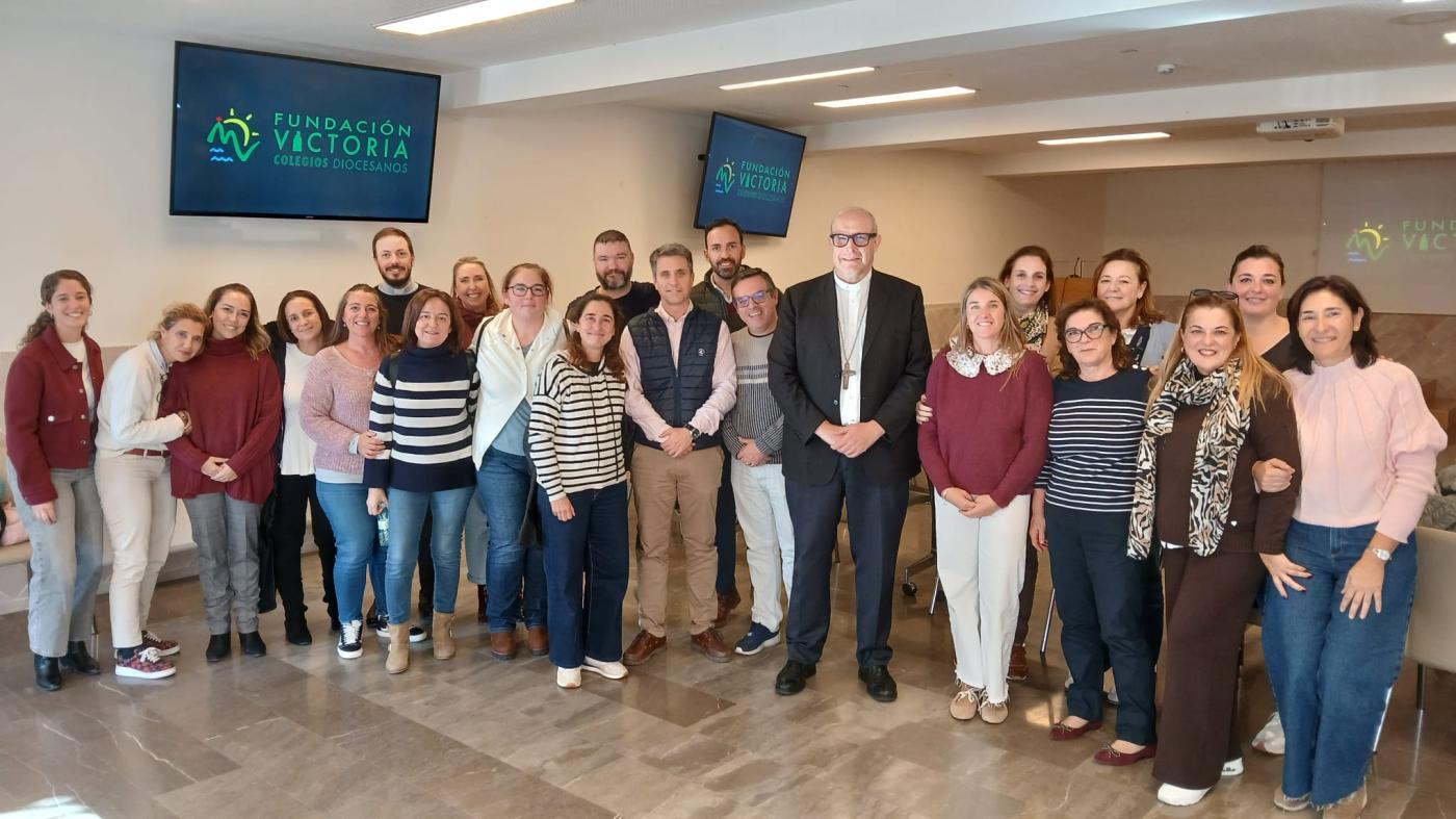 Delegados de pastoral de los colegios diocesanos se reúnen con Mons. Satué