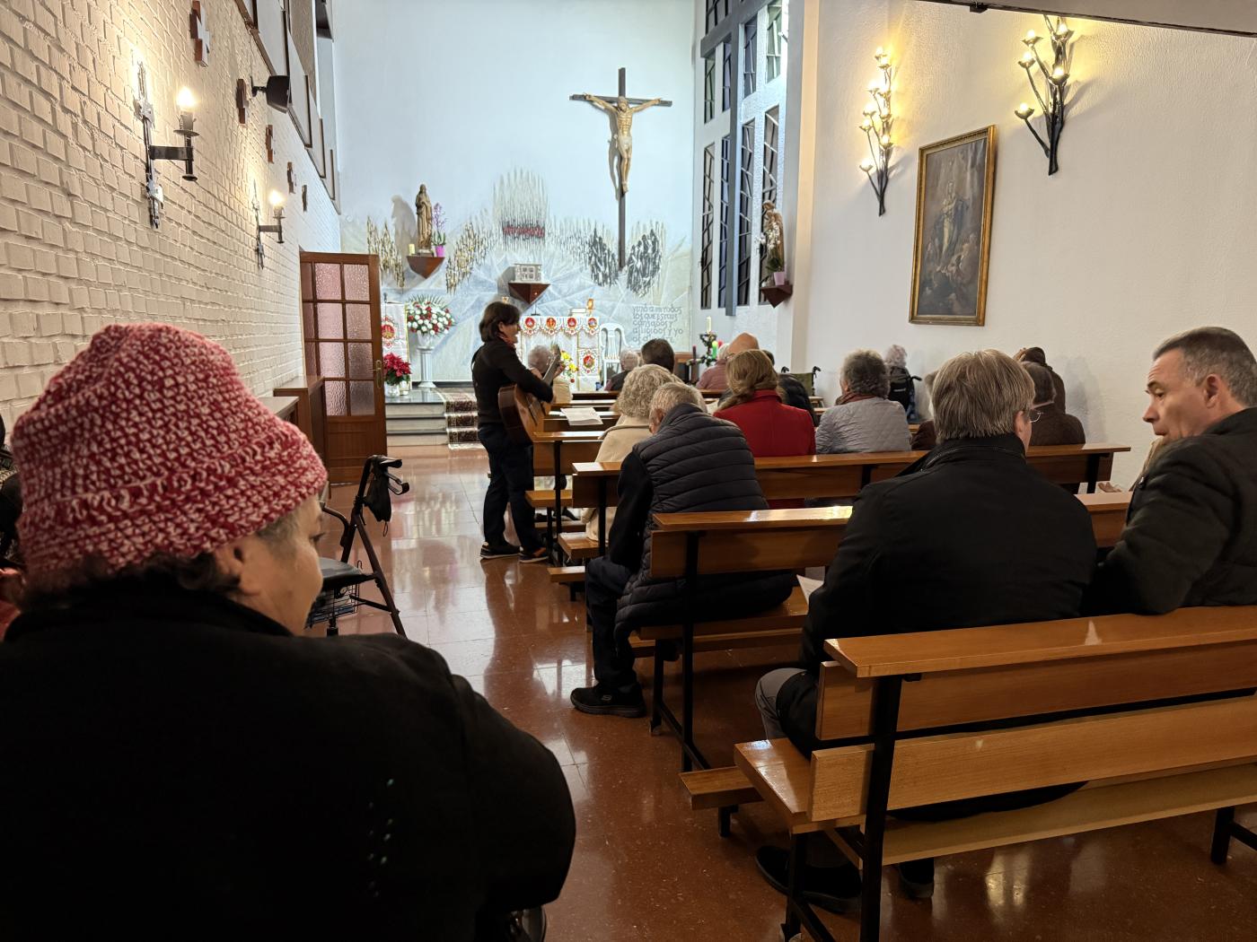 El Cotolengo recibe la visita del Obispo de Málaga en el Día de la Virgen de la Esperanza