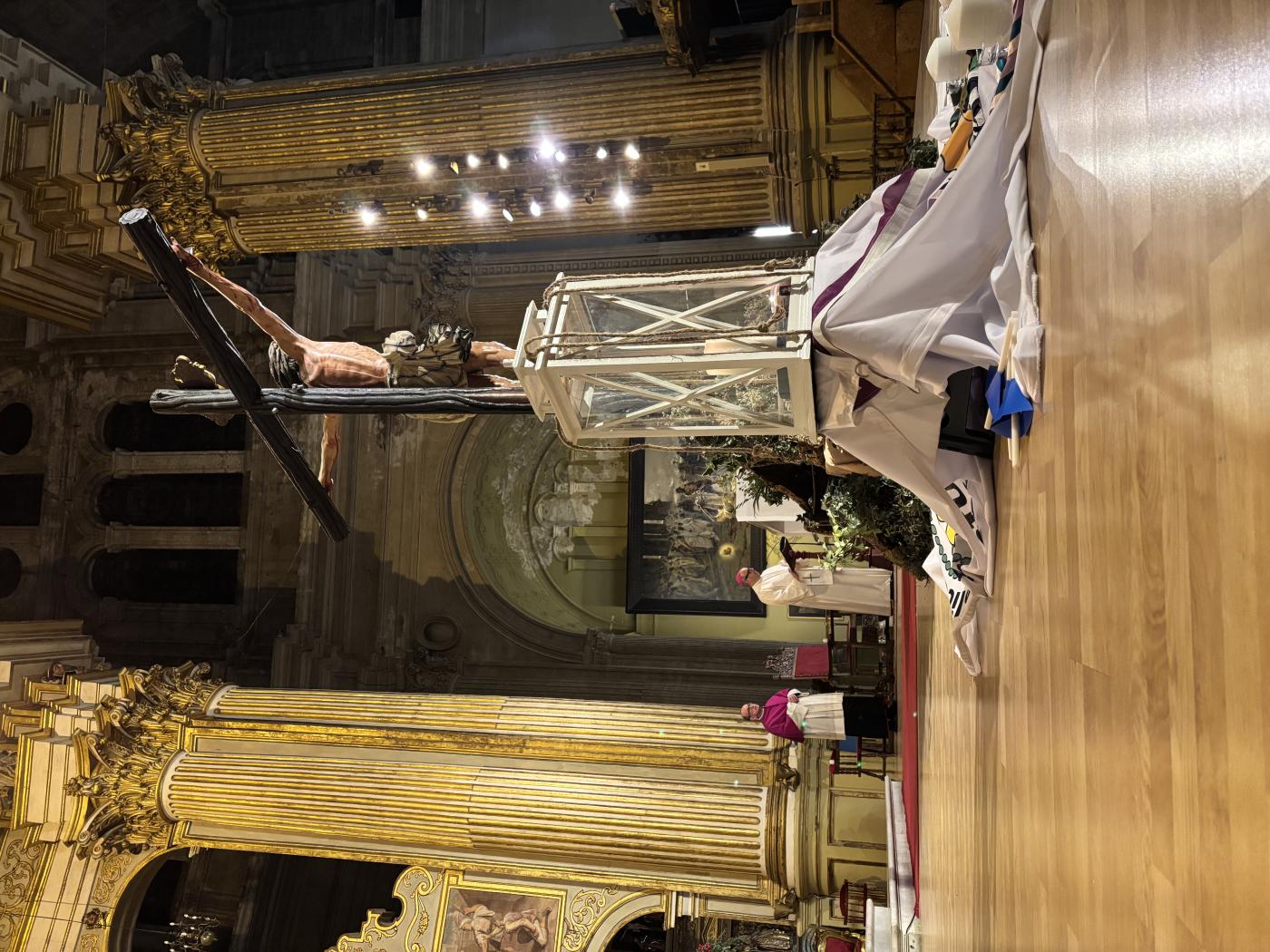 «Difundamos con generosidad la luz que Dios nos regala en esta Navidad»